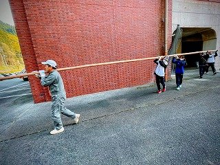 250426　こいのぼりボランティア (14).jpg