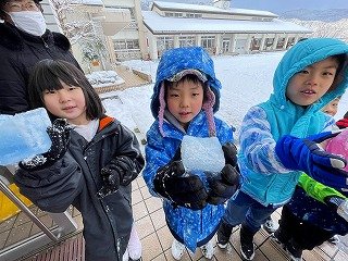 250206雪遊び (3).jpg