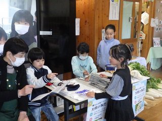 251219　大根販売② (2).JPG