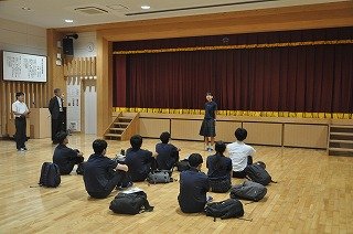結団式.jpg
